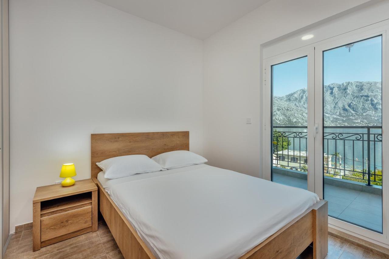 Villa Milami Kotor Luaran gambar