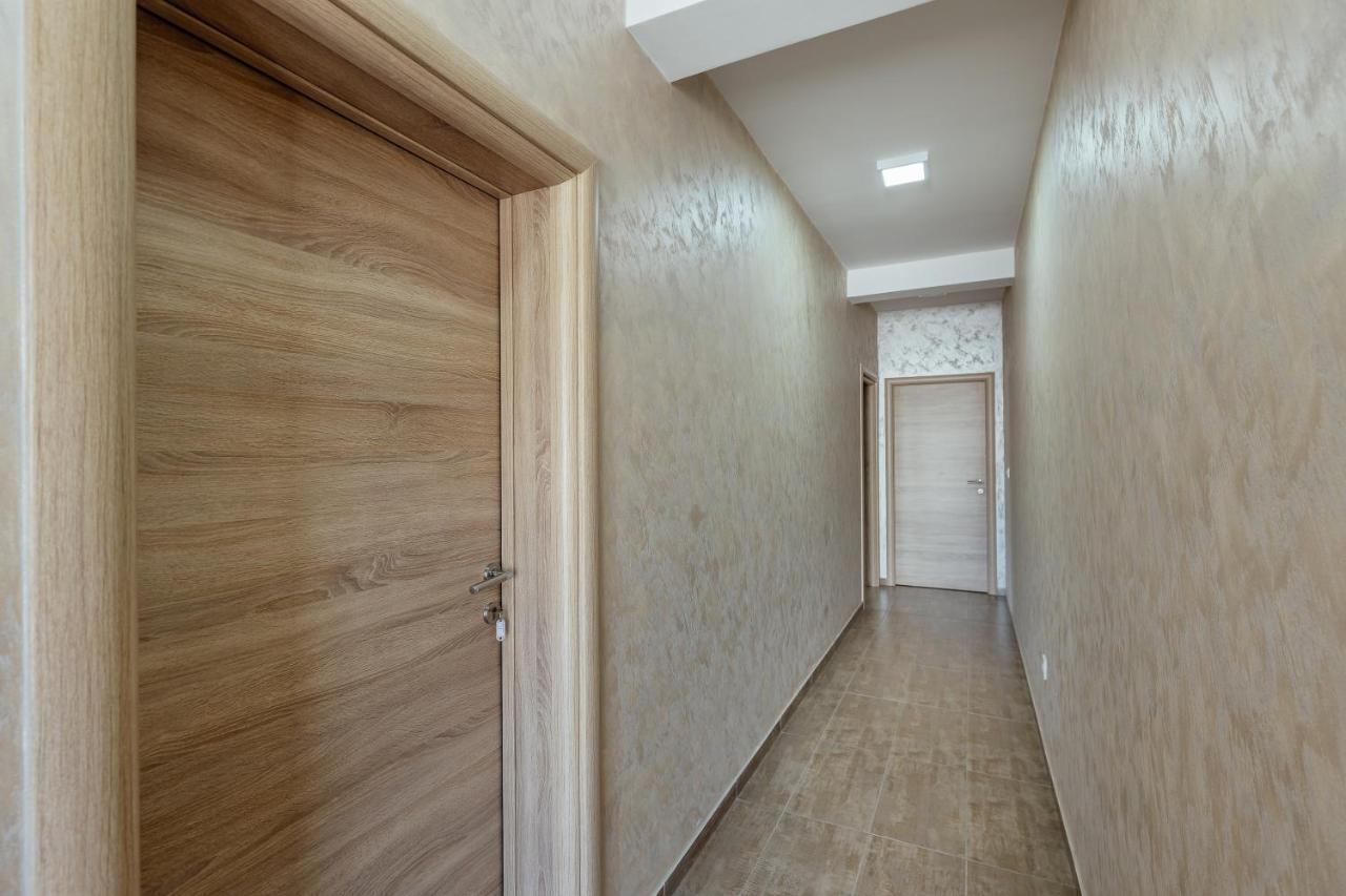 Villa Milami Kotor Luaran gambar