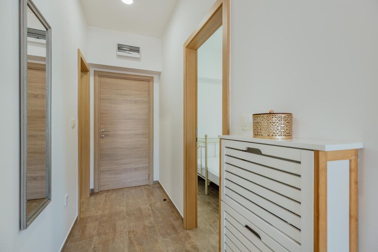 Villa Milami Kotor Luaran gambar