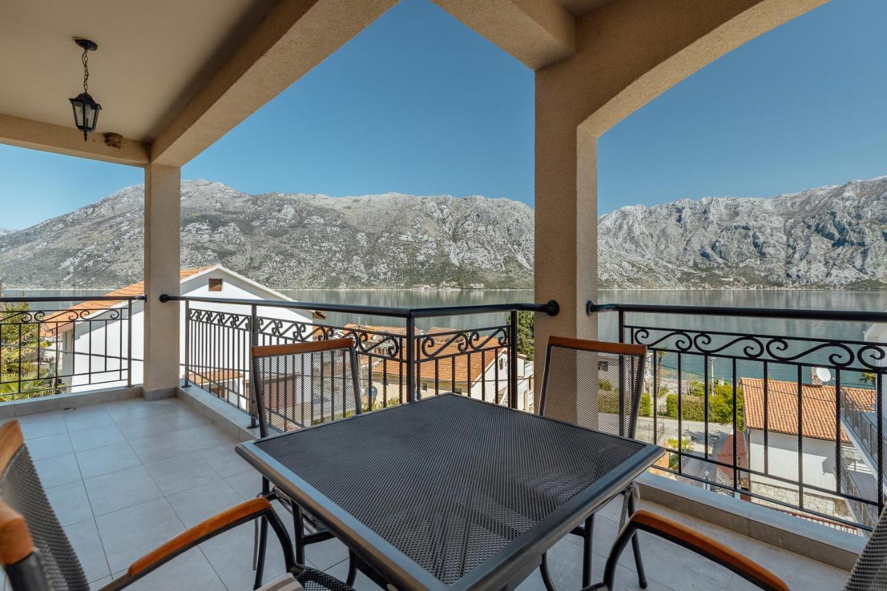 Villa Milami Kotor Luaran gambar