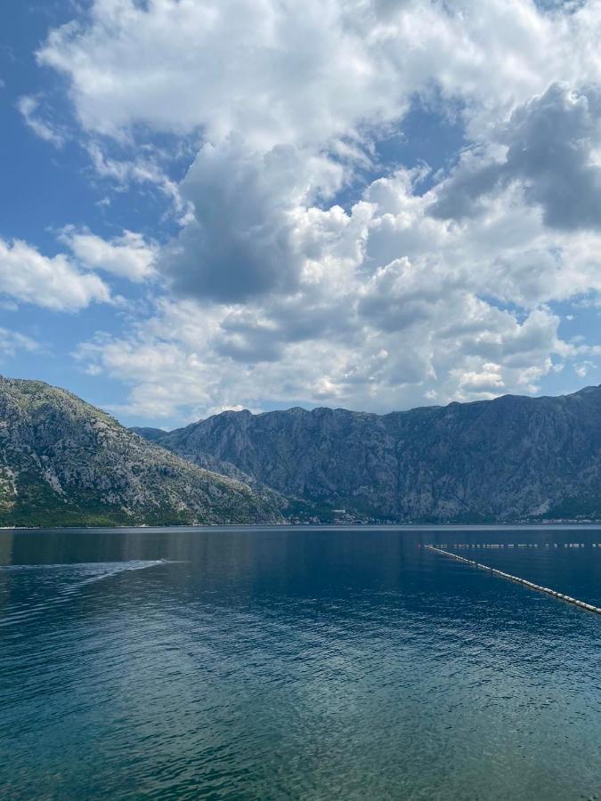Villa Milami Kotor Luaran gambar